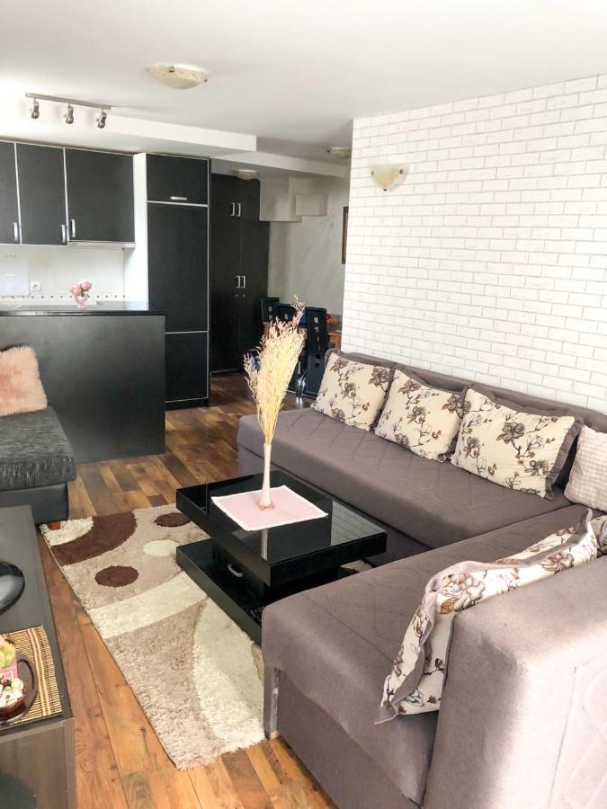 Ruza Apartman Будва Екстер'єр фото