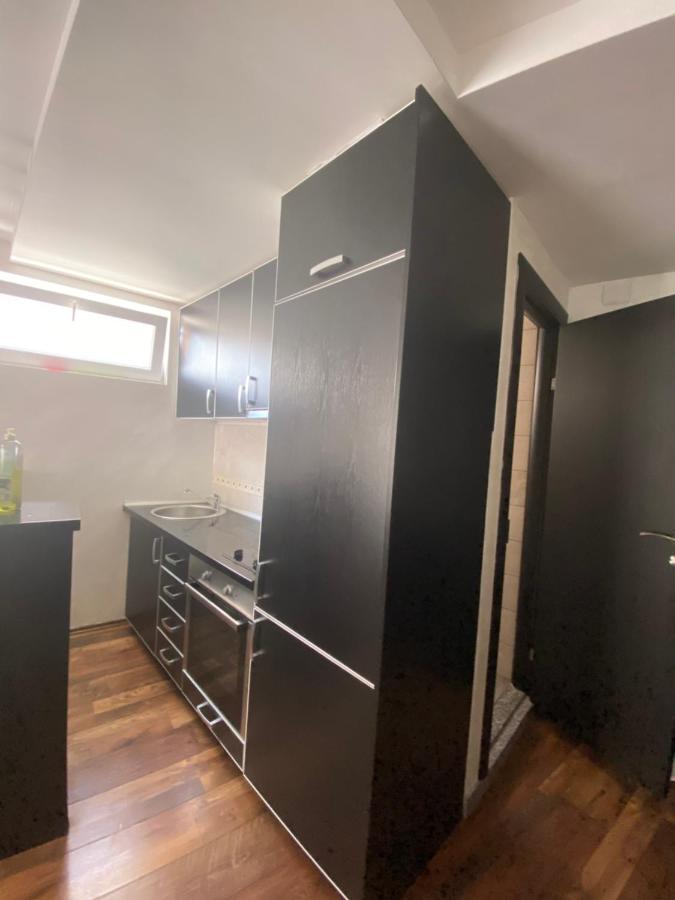 Ruza Apartman Будва Екстер'єр фото