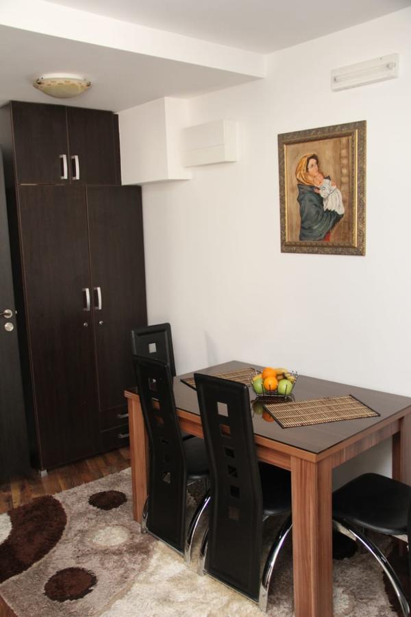 Ruza Apartman Будва Екстер'єр фото